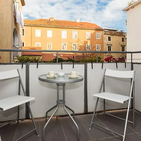 Fifi W. Parking In Old Town * Zadar