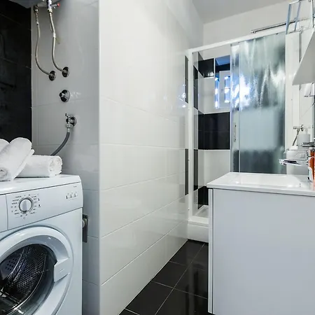 Fifi W. Parking In Old Town Appartamento *