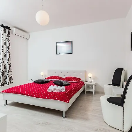 Fifi W. Parking In Old Town Appartamento *