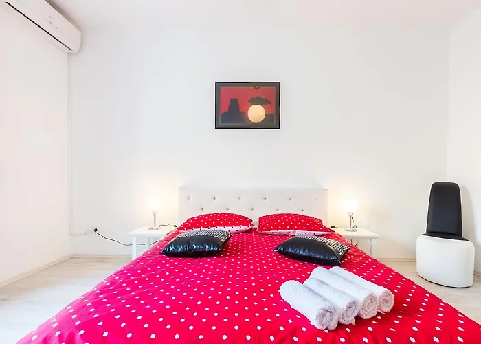 Apartman Fifi W. Parking In Old Town Zadar